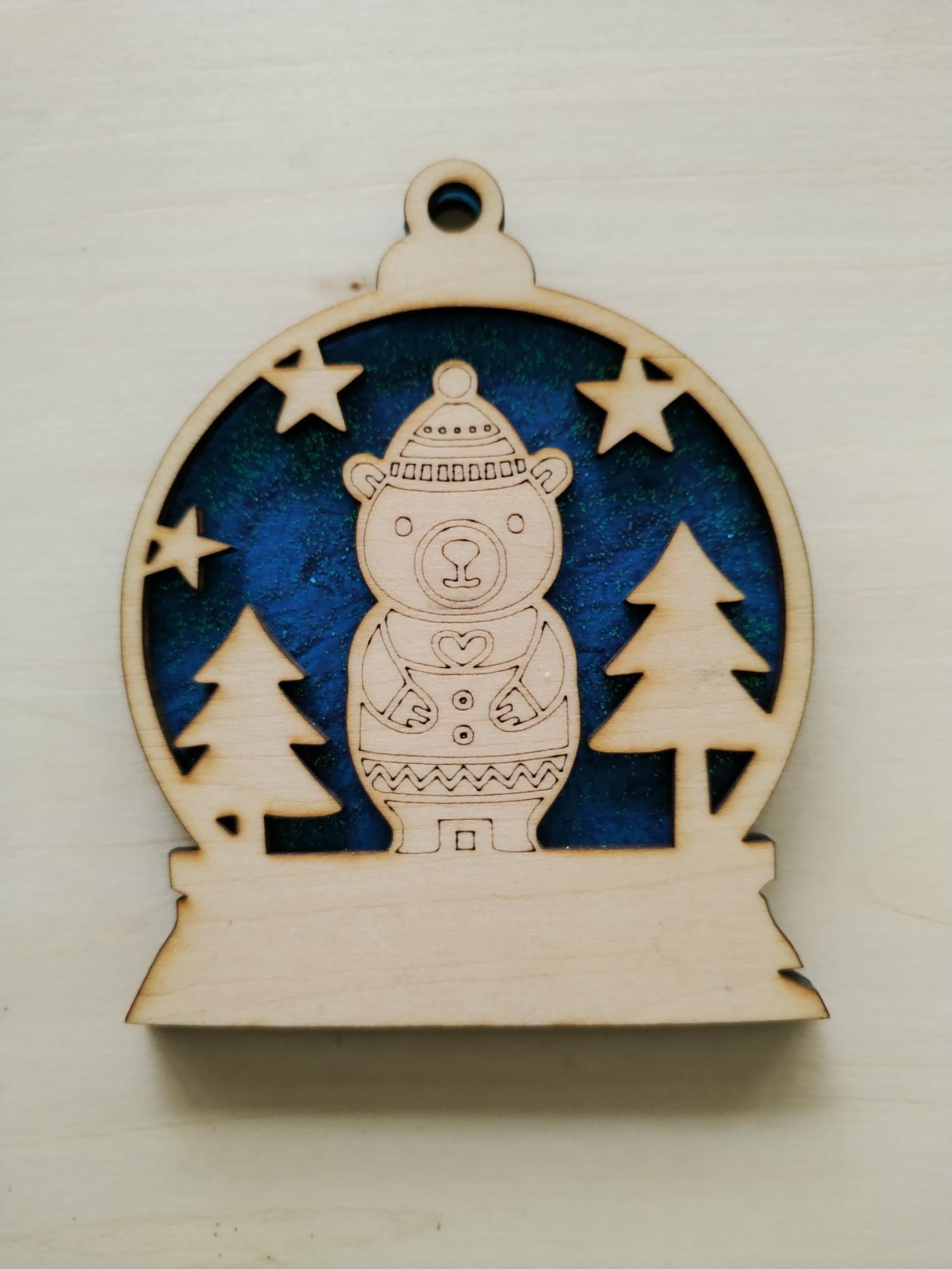Boule de Noël personnalisée – Bonhomme prénom
