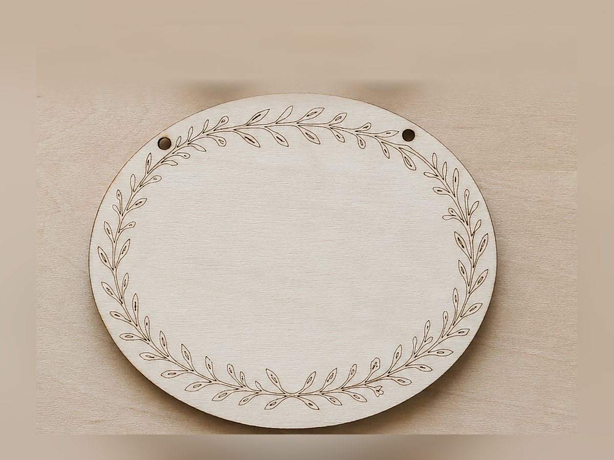 Plaque prénom décorative - Couronne végétale